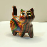 Estatueta de Gato em Madeira Pintada à Mão – Enfeite Decorativo para Mesa, Prateleira e Quarto