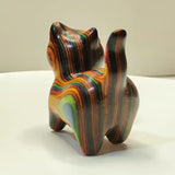 Estatueta de Gato em Madeira Pintada à Mão – Enfeite Decorativo para Mesa, Prateleira e Quarto